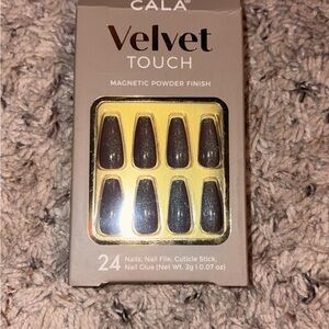 Rare Velvet Touch Magnetic Powder Finish Nails - Dark brown grey